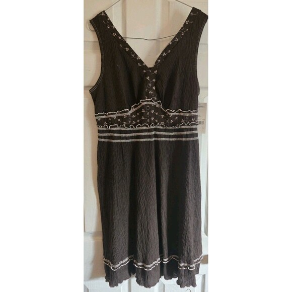 Elementz Mocha Brown Sleeveless Dress White Embroidery Detailing Size Large NWT - Picture 2 of 13